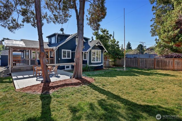 5106 51st Avenue S, Seattle, WA 98118