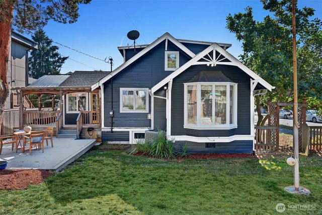 5106 51st Avenue S, Seattle, WA 98118