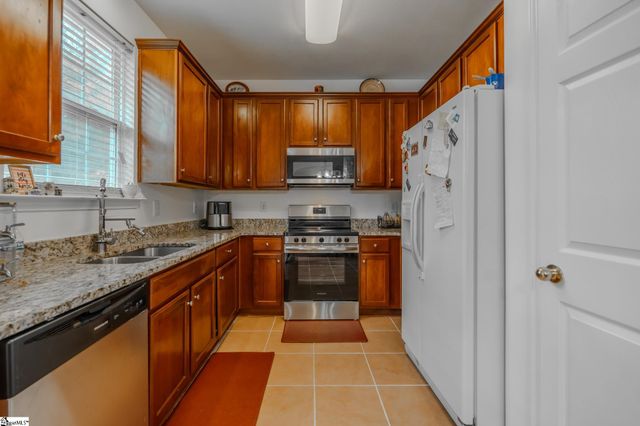 310 Hunslet Way, Simpsonville, SC 29680