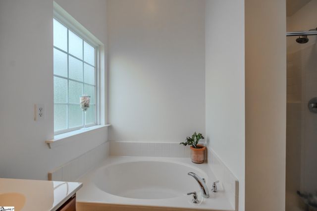 310 Hunslet Way, Simpsonville, SC 29680