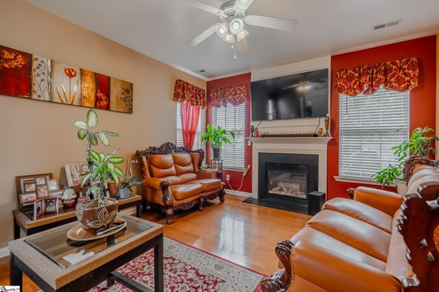 310 Hunslet Way, Simpsonville, SC 29680