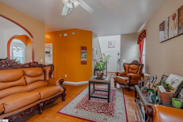310 Hunslet Way, Simpsonville, SC 29680