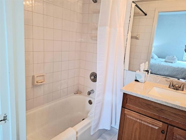 705 SW 148th Avenue 207, Sunrise, FL 33325