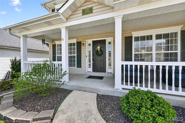 3012 Crimson Oaks Drive, Fenton, MO 63026