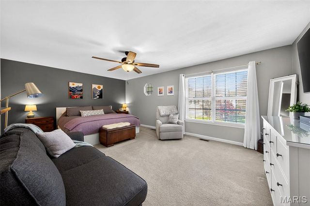 3012 Crimson Oaks Drive, Fenton, MO 63026