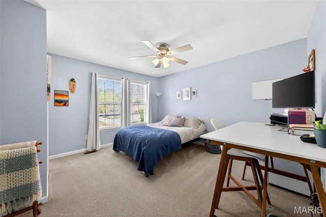 3012 Crimson Oaks Drive, Fenton, MO 63026