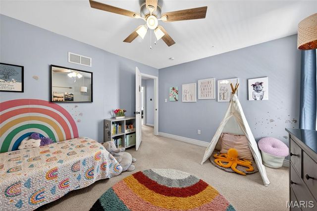 3012 Crimson Oaks Drive, Fenton, MO 63026