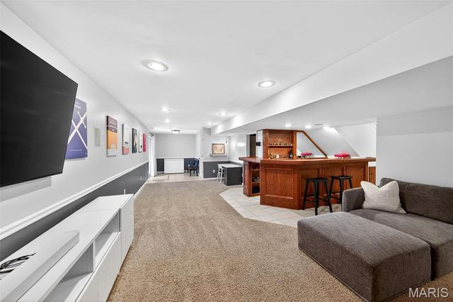 3012 Crimson Oaks Drive, Fenton, MO 63026