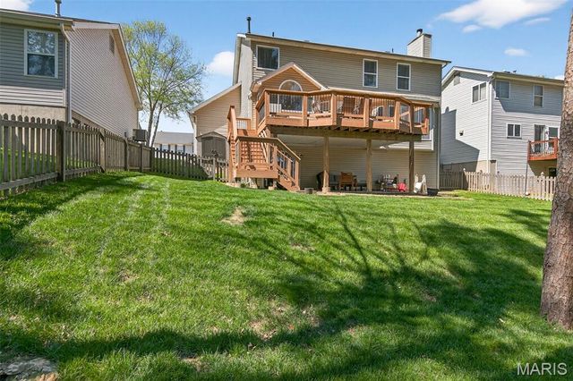 3012 Crimson Oaks Drive, Fenton, MO 63026