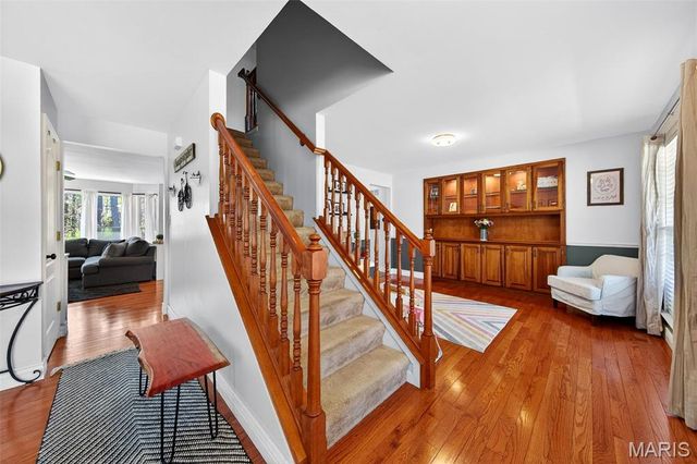 3012 Crimson Oaks Drive, Fenton, MO 63026