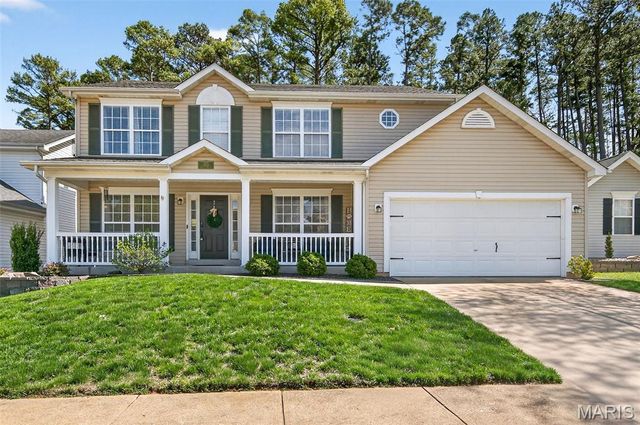 3012 Crimson Oaks Drive, Fenton, MO 63026