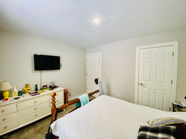 140 W Raymond Road, Twin Lake, MI 49457