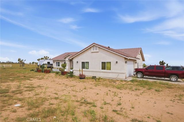 7180 Solano, Phelan, CA 92371