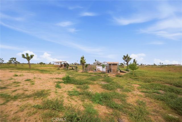 7180 Solano, Phelan, CA 92371