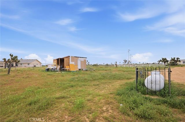 7180 Solano, Phelan, CA 92371