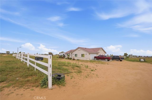 7180 Solano, Phelan, CA 92371
