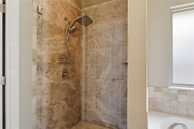 18804 Havenbrook Road, Edmond, OK 73012