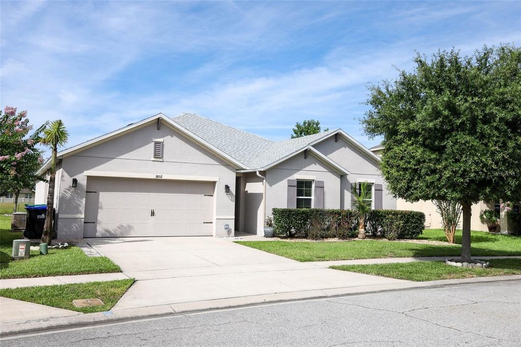 Image 29 of property listing at 3802 BISHOP LANDING WAY, Orlando, FL 32824