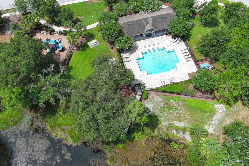 Image 41 of property listing at 3802 BISHOP LANDING WAY, Orlando, FL 32824