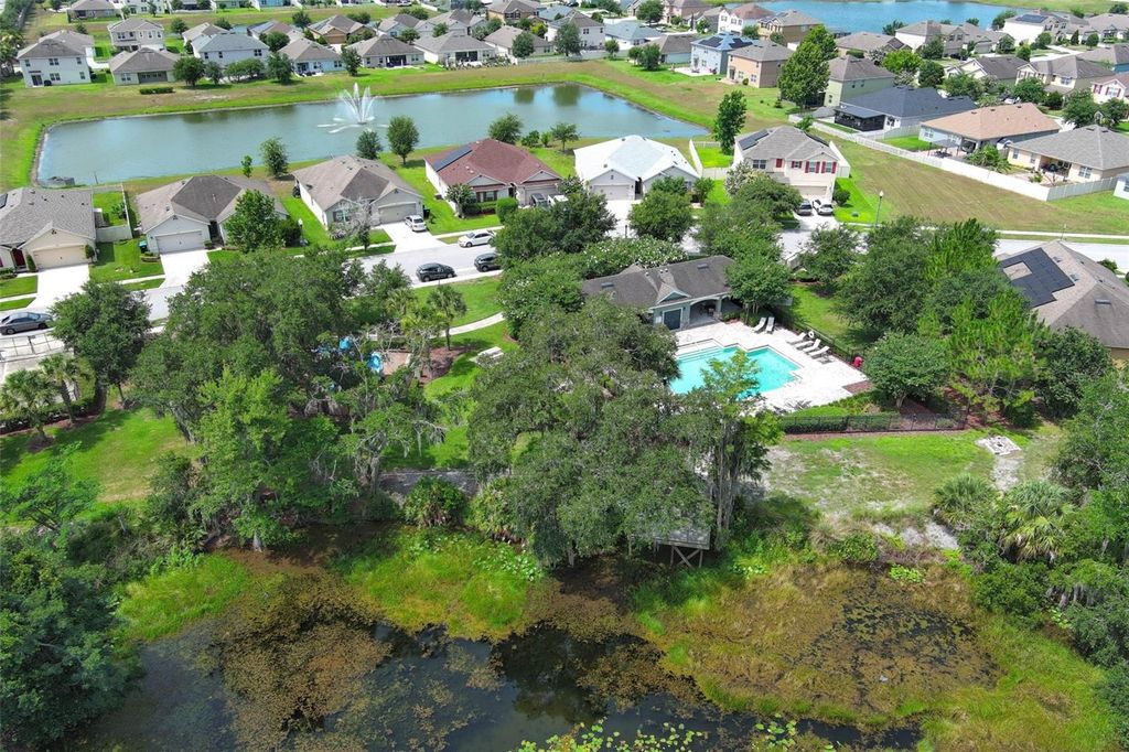Image 52 of property listing at 3802 BISHOP LANDING WAY, Orlando, FL 32824