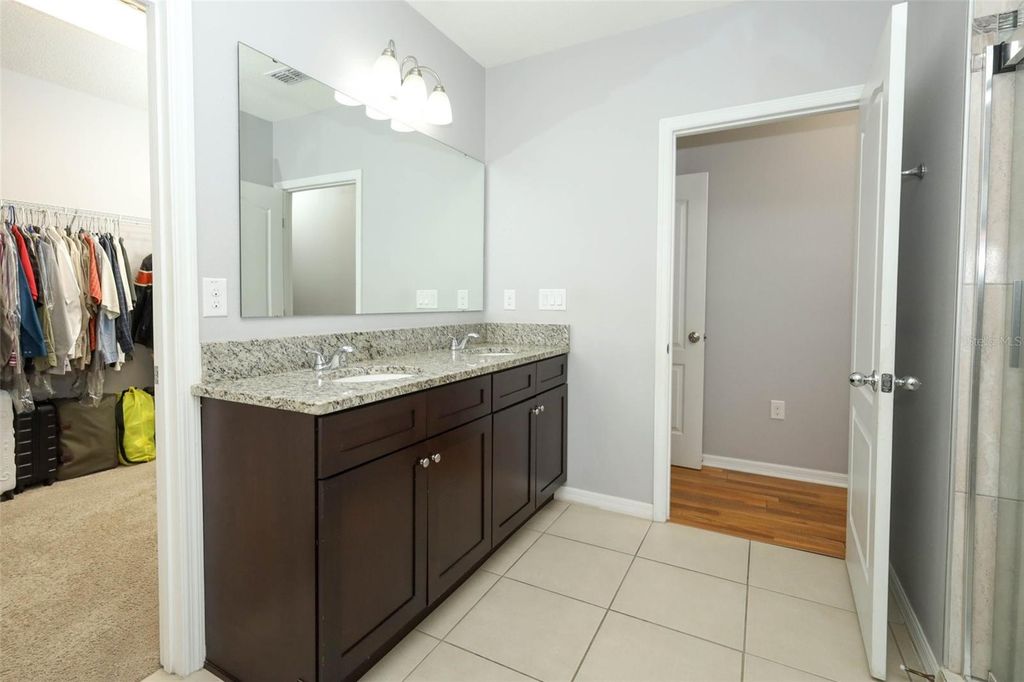 Image 69 of property listing at 3802 BISHOP LANDING WAY, Orlando, FL 32824