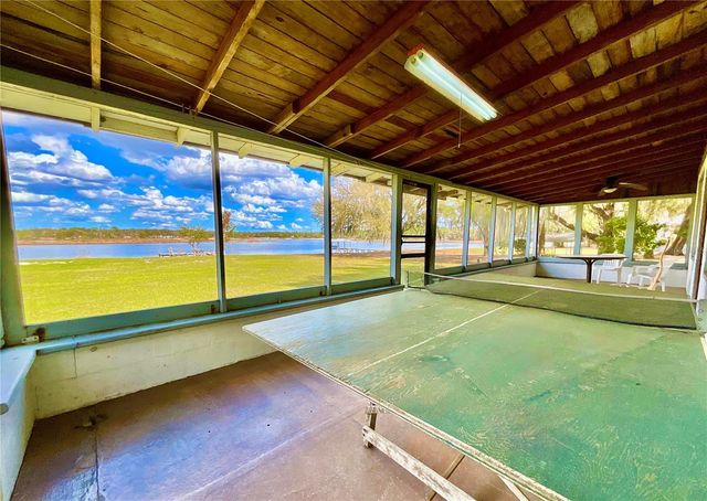 106 E SUNNYSIDE BEACH ROAD, Hawthorne, FL 32640