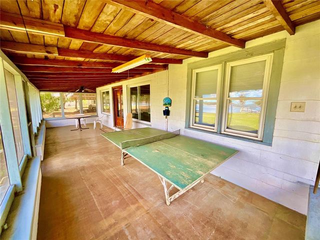 106 E SUNNYSIDE BEACH ROAD, Hawthorne, FL 32640