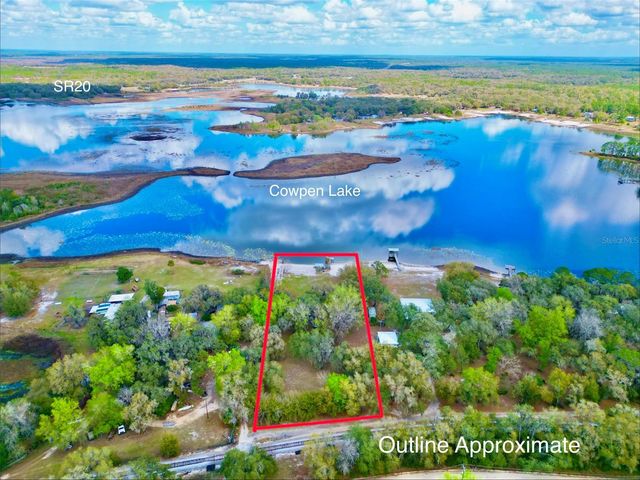 106 E SUNNYSIDE BEACH ROAD, Hawthorne, FL 32640