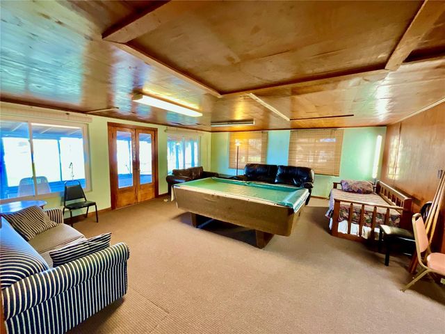 106 E SUNNYSIDE BEACH ROAD, Hawthorne, FL 32640