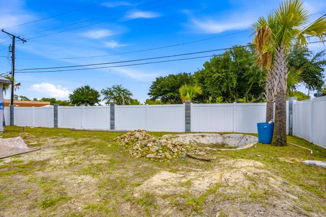 1700 Horry St., Conway, SC 29527