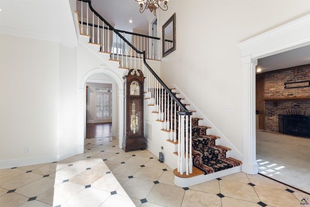 120 Woodmere Trail, Macon, GA 31210