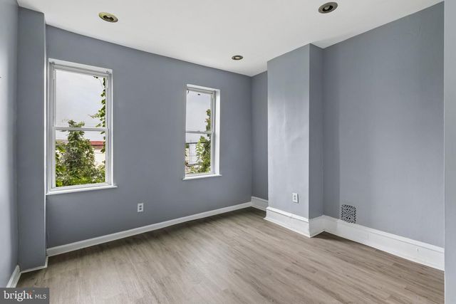 848 HADDON AVE, Camden, NJ 08103