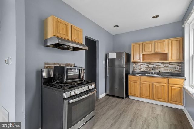 848 HADDON AVE, Camden, NJ 08103