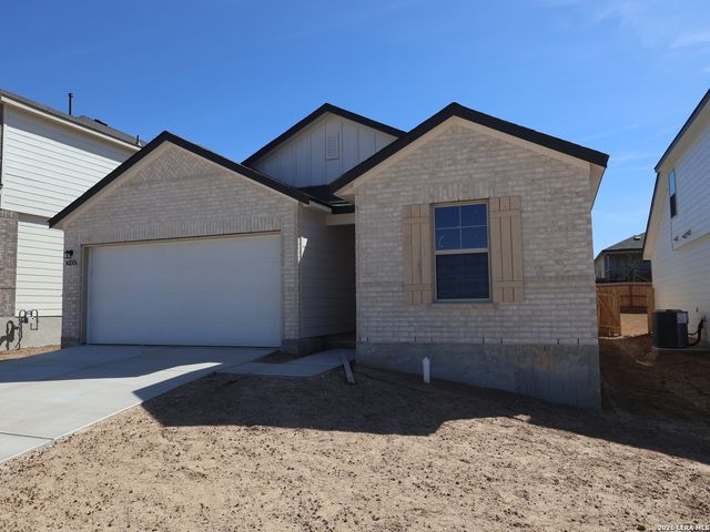 6216 Medina Oasis, San Antonio, TX 78245