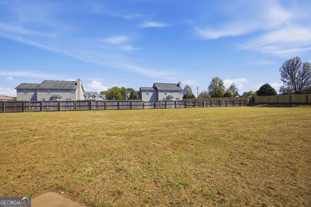 13 Old Glory Way, Fort Mitchell, AL 36856