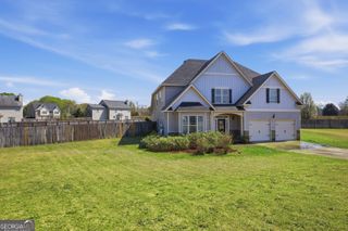 13 Old Glory Way, Fort Mitchell, AL 36856