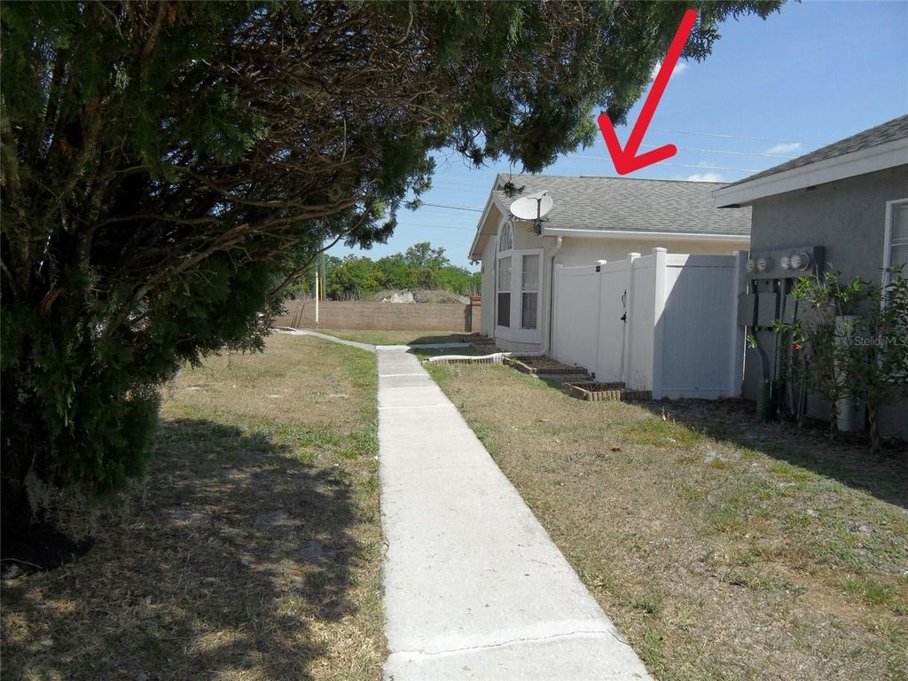 Image 2 of property listing at 276 SAN GABRIEL STREET, Winter Springs, FL 32708