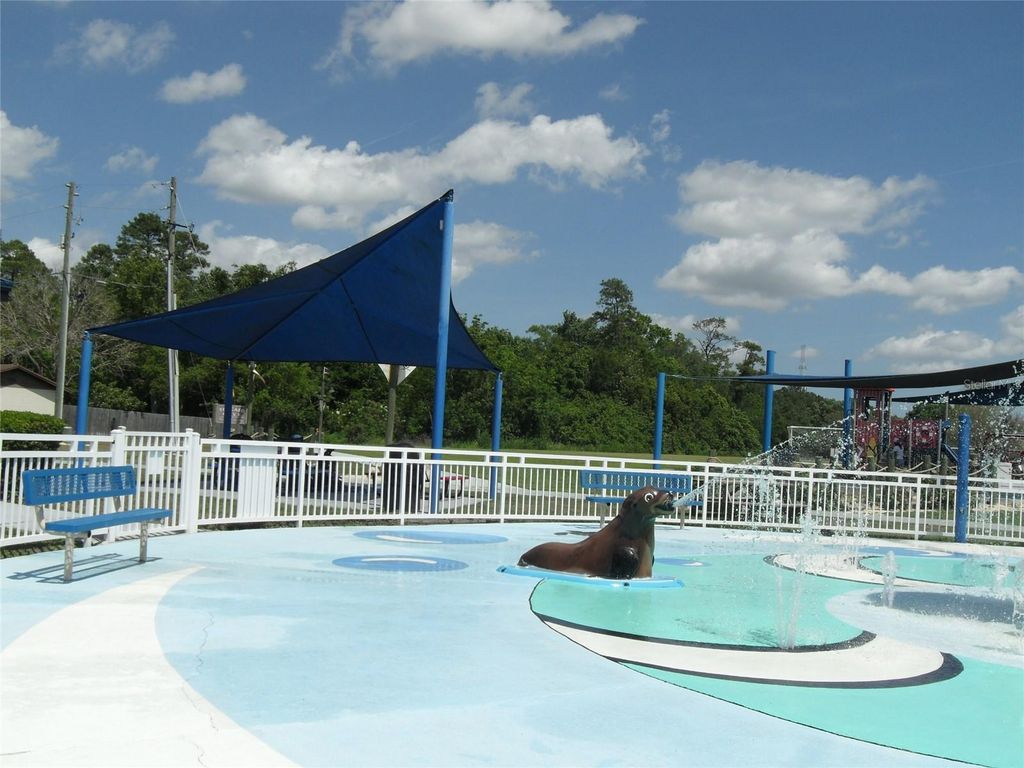 Image 3 of property listing at 276 SAN GABRIEL STREET, Winter Springs, FL 32708