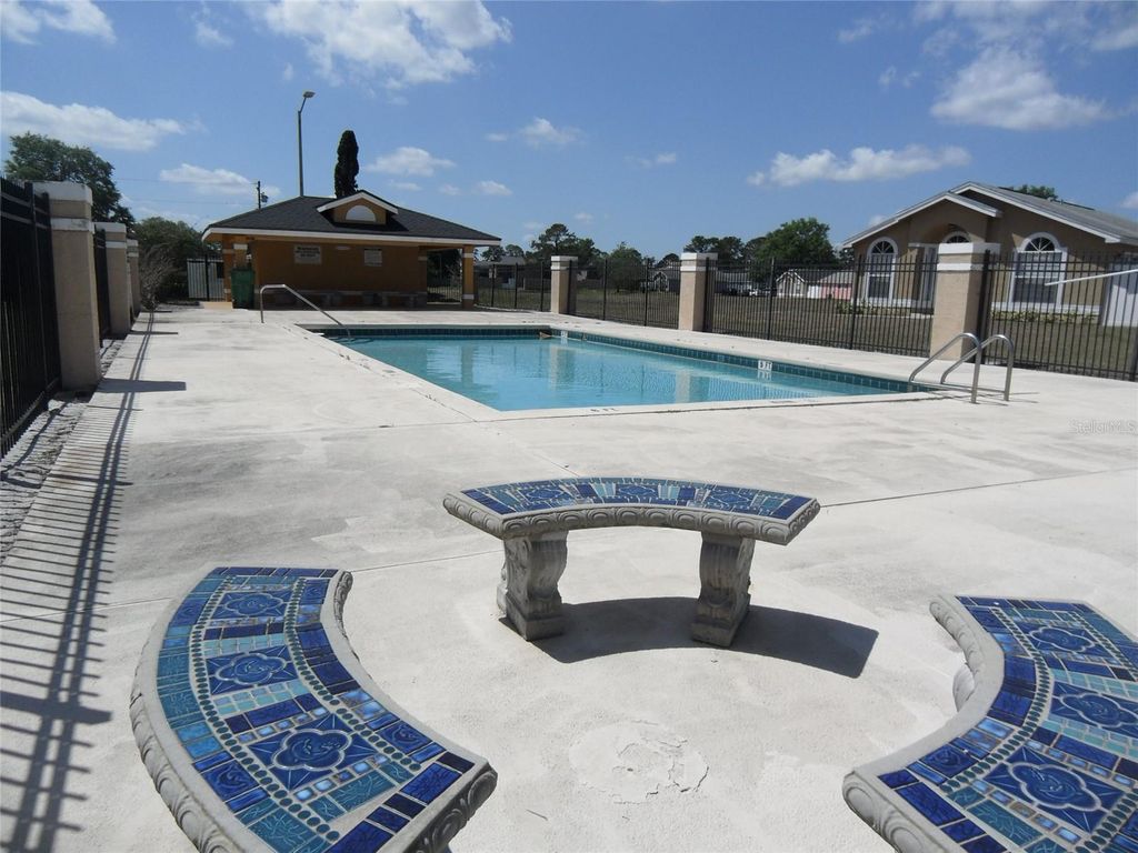 Image 31 of property listing at 276 SAN GABRIEL STREET, Winter Springs, FL 32708