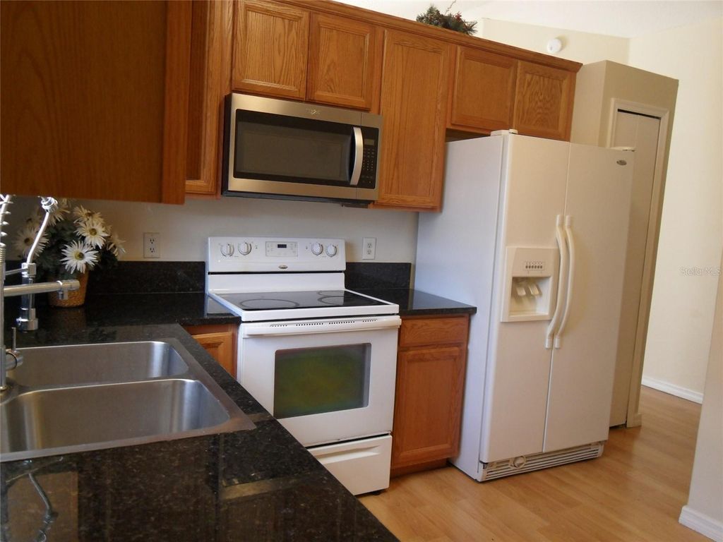 Image 6 of property listing at 276 SAN GABRIEL STREET, Winter Springs, FL 32708