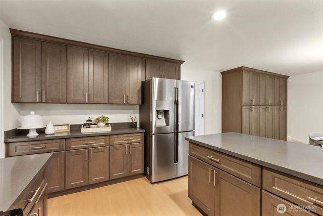 1007 174th Avenue NE, Bellevue, WA 98008