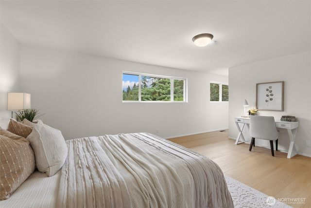 1007 174th Avenue NE, Bellevue, WA 98008