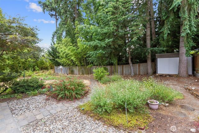 1007 174th Avenue NE, Bellevue, WA 98008
