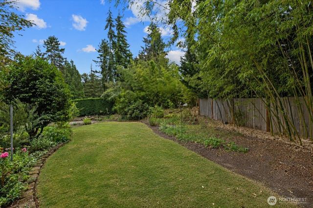 1007 174th Avenue NE, Bellevue, WA 98008