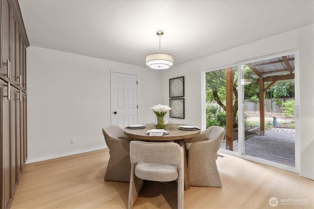 1007 174th Avenue NE, Bellevue, WA 98008