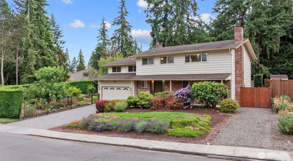 1007 174th Avenue NE, Bellevue, WA 98008