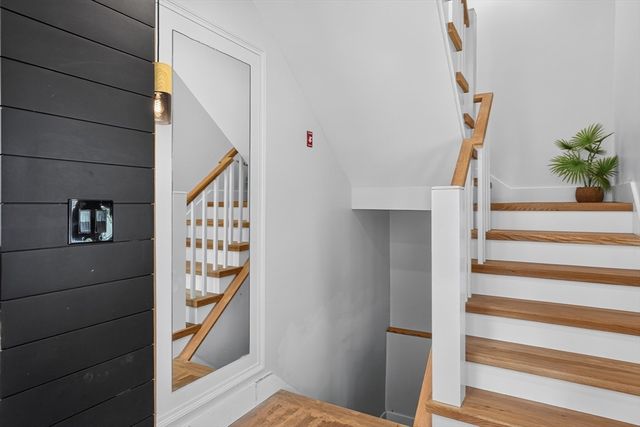 3 Crane St, Danvers, MA 01923