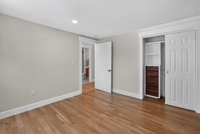 3 Crane St, Danvers, MA 01923