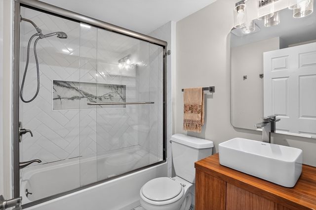 3 Crane St, Danvers, MA 01923