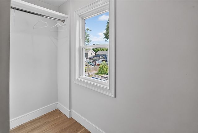3 Crane St, Danvers, MA 01923